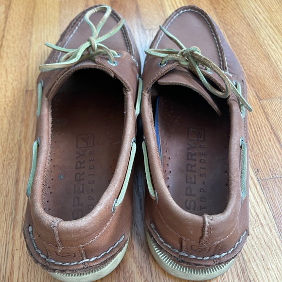 Sperry Boat Shoes - Picture 2 of 3